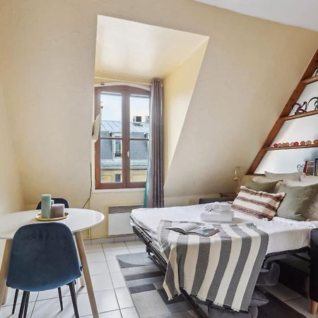 Eiffel Tower & Faubourg - 1Br - Cityapartmentstay باريس المظهر الخارجي الصورة