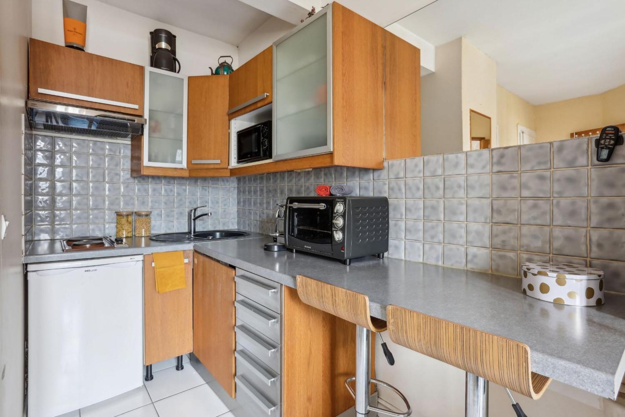 Eiffel Tower & Faubourg - 1Br - Cityapartmentstay باريس المظهر الخارجي الصورة