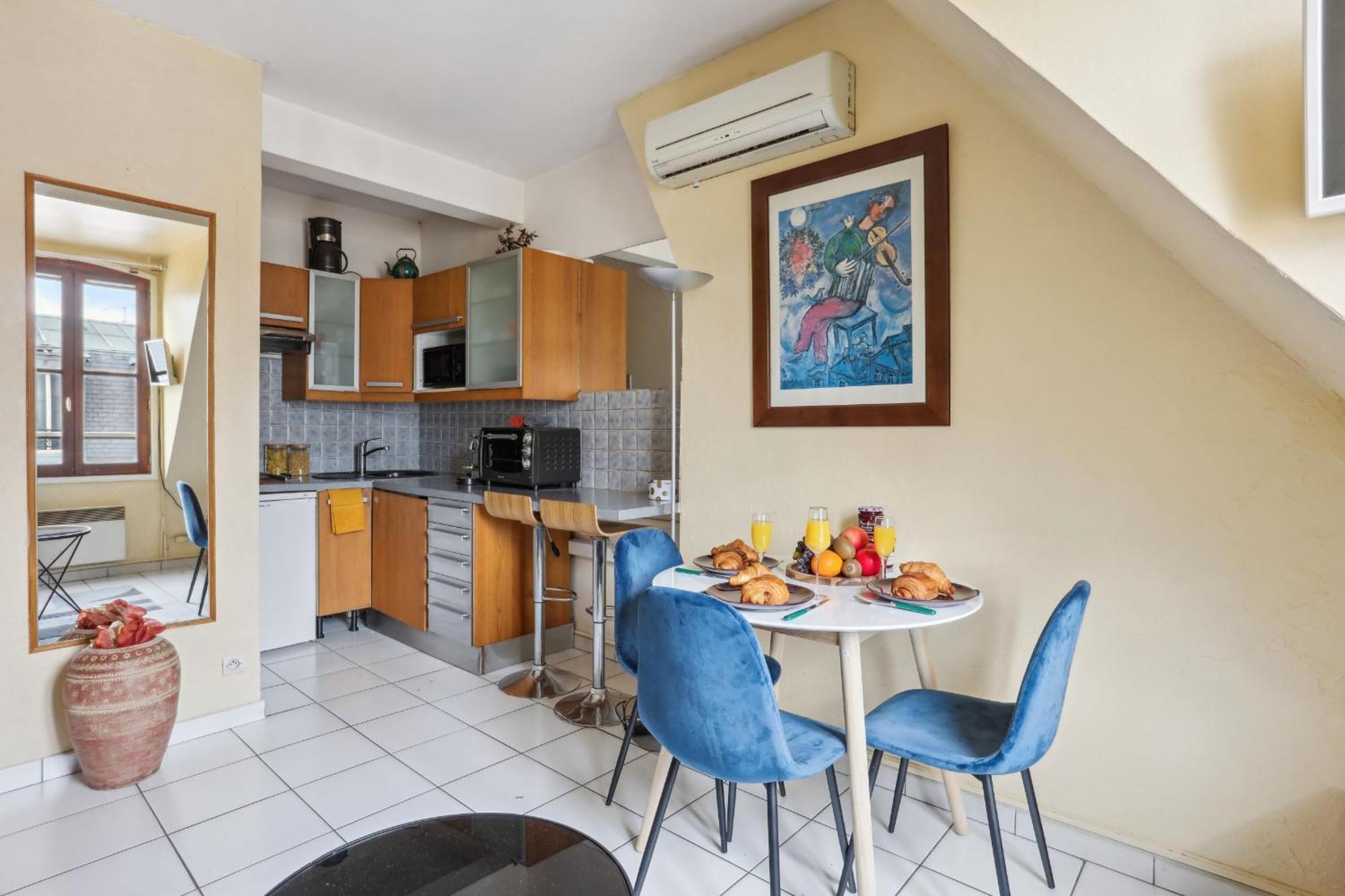 Eiffel Tower & Faubourg - 1Br - Cityapartmentstay باريس المظهر الخارجي الصورة